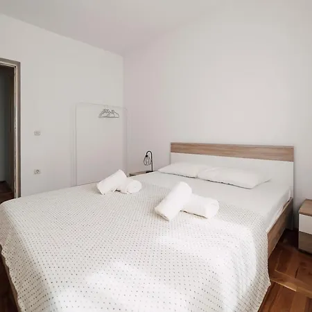 Spacious And Cosy Dumato * Zadar